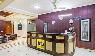 Fabhotel Traika Inn