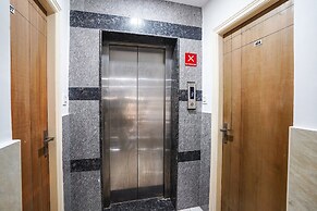 Fabhotel Humming Suites