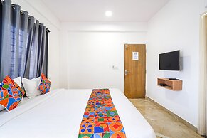 Fabhotel Humming Suites