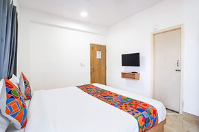 Fabhotel Humming Suites