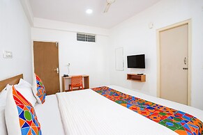 Fabhotel Humming Suites