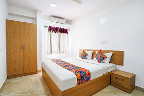 Fabhotel Humming Suites