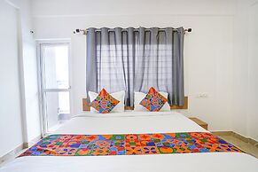 Fabhotel Humming Suites