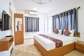 Fabhotel Humming Suites