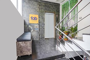 Fabhotel Rlv Green Palace