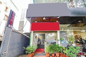 Fabhotel Rlv Green Palace