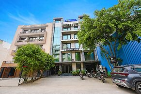 Fabhotel Cordial Home