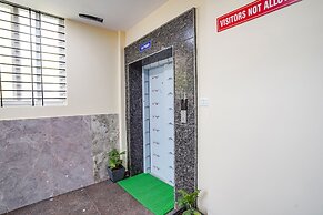 Fabhotel Platinum Palace