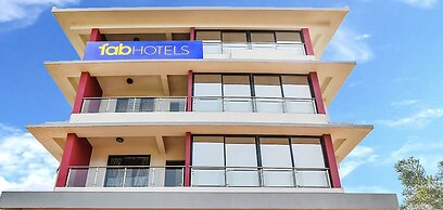 Fabhotel Dewa