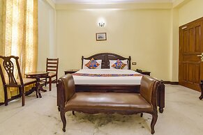 Fabhotel Four Boutique