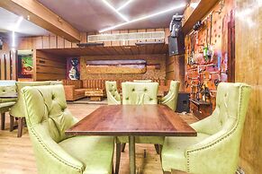 Fabhotel Four Boutique