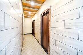 Fabhotel Krishna Heights