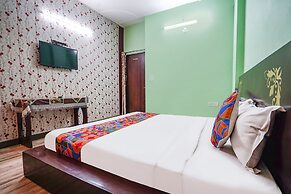 Fabhotel Krishna Heights