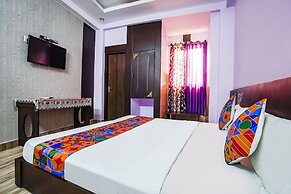 Fabhotel Krishna Heights