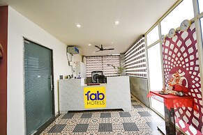 Fabhotel Bleu Ville