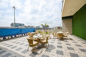 Fabhotel Bleu Ville