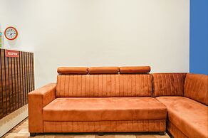 Fabhotel Royal Palace Inn