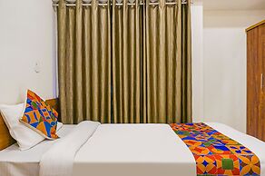 Fabhotel Royal Palace Inn