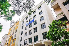 Fabhotel Royal Palace Inn