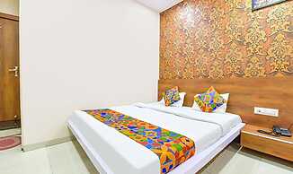 Fabhotel Raghumani Palace