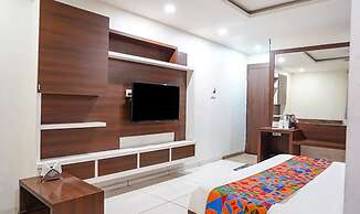 Fabhotel Ashirwad Regency