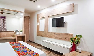 Fabhotel Ashirwad Regency