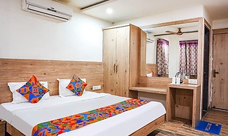 Fabhotel Ashirwad Regency