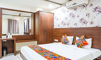 Fabhotel Ashirwad Regency