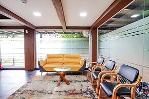 Fabhotel Sky View Palace