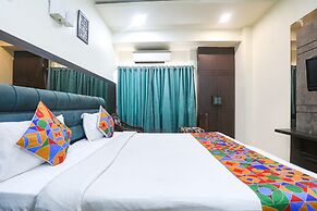 Fabhotel Dua Continental