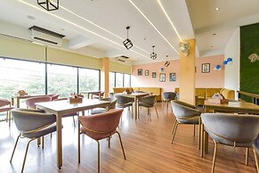 Fabhotel Urban Elite