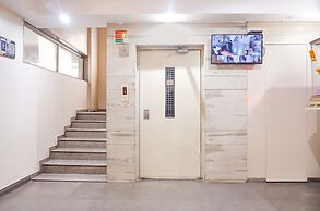 Fabhotel Classic Executive