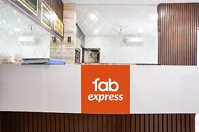 Fabexpress Good Luck Residency