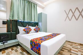 Fabhotel Luxurious Inn