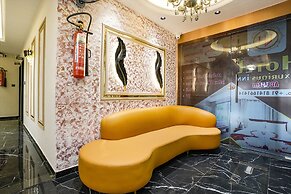 Fabhotel Luxurious Inn