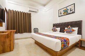 FabHotel Runway Inn