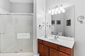 4102 Breakview Drive #304