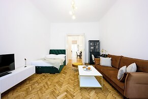 Native Apartments Dietla 71