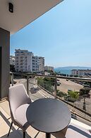 Konomi Sea View Apartments