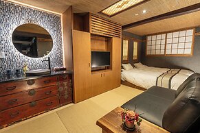 Kyoto no Yado Gion no Tsuki