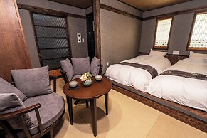 Kyoto no Yado Gion no Tsuki