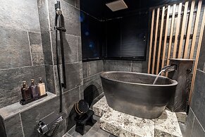 Kyoto no Yado Gion no Tsuki