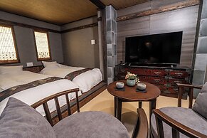 Kyoto no Yado Gion no Tsuki