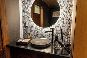 Kyoto no Yado Gion no Tsuki