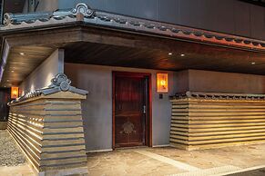 Kyoto no Yado Gion no Tsuki