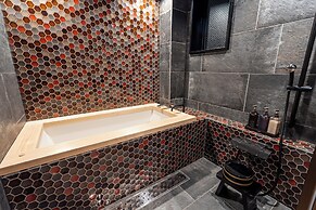 Kyoto no Yado Gion no Tsuki