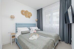 Dabki Apartment By the Beach by Renters