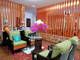 PMG Islandscape Resort