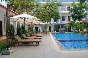 New Dragon Inn Guest House