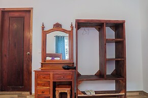 New Dragon Inn Guest House